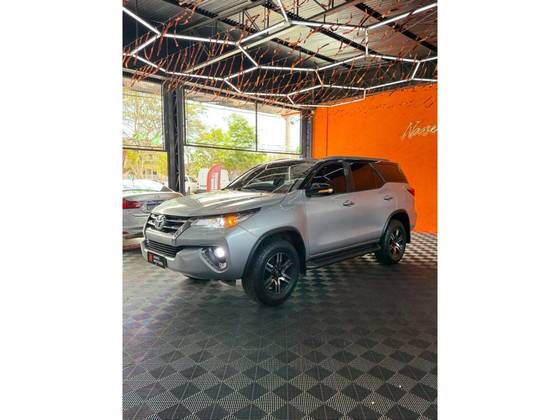 TOYOTA HILUX SW4 2.7 SR 4X2 16V FLEX 4P AUTOMÁTICO